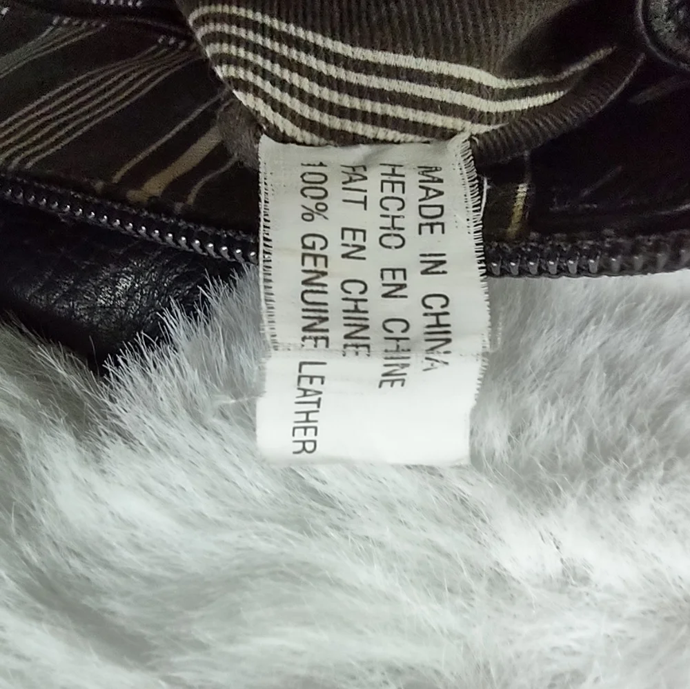 Adrienne Vittadini Handbag Black. - Picture 4 of 16